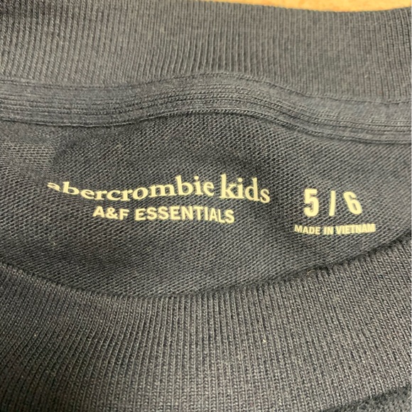 Abercrombie Kids Shirt (nwot) - Picture 3 of 3